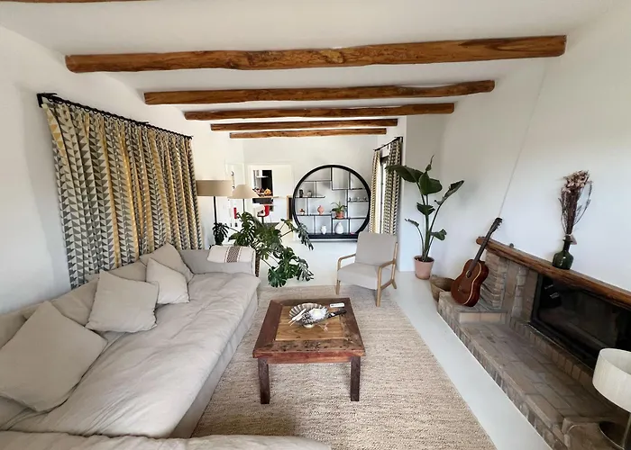Spacious & Luxury Villa In Ibiza - Santa Gertrudis - Villa Chiquita